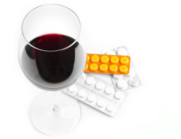 Диагностика и лечение женского алкоголизма